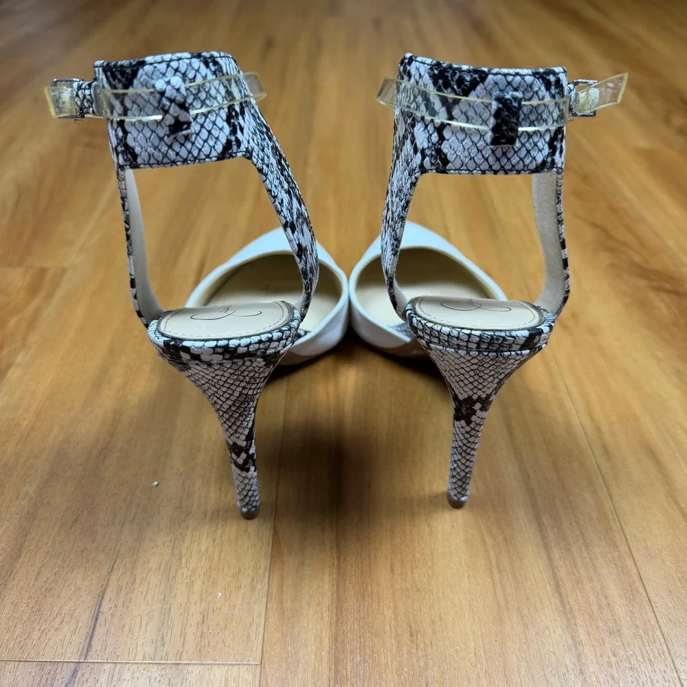 Jessica Simpson Hadiya White Snakeskin Ankle Strap Pointed Toe Pumps 8MJS-HADIYA